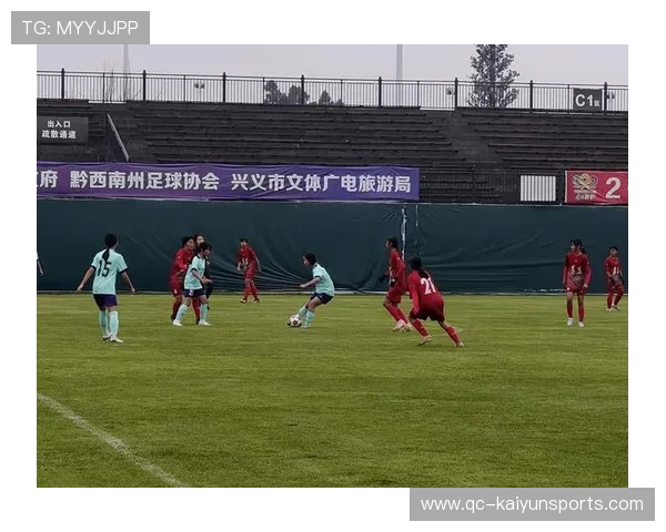 青训是否推动球员参与团队建设与领导力培训，青训队伍